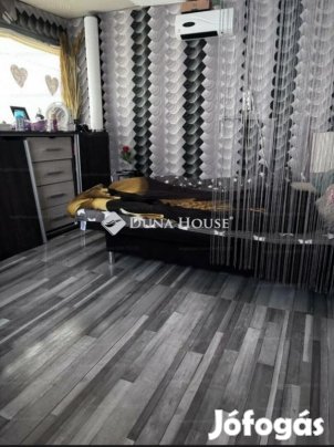 95 nm-es ház eladó Perkáta