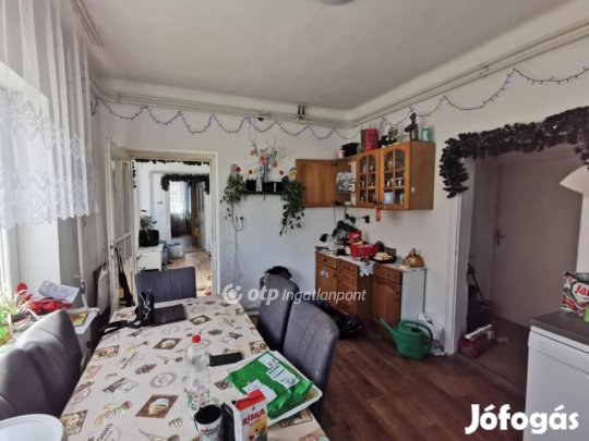 95 nm-es ház eladó Vaskút