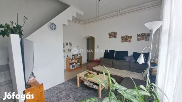 95 nm-es ház eladó Vecsés