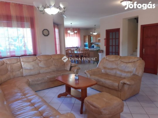 967 nm-es ház eladó Debrecen
