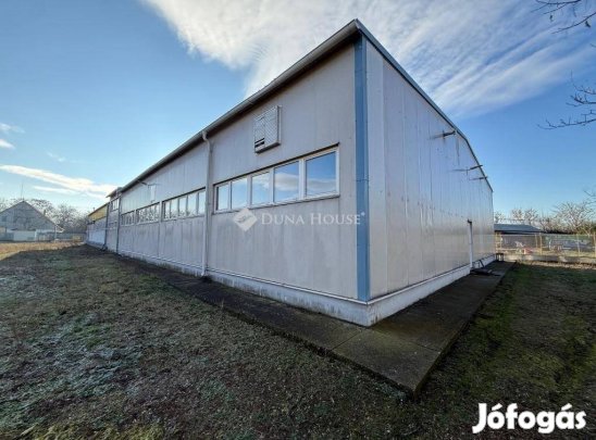 971 nm-es műhely eladó Kecskemét #5154213