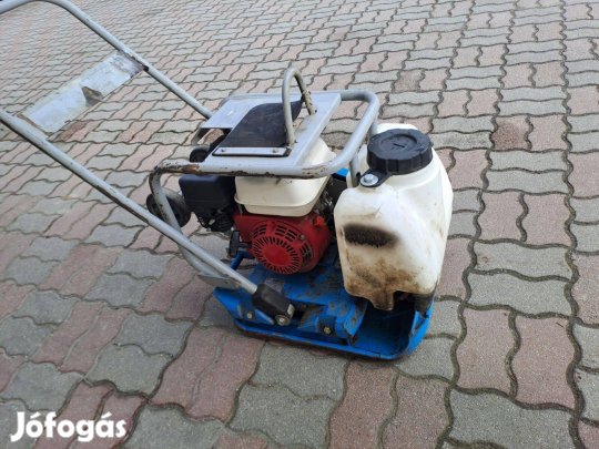 97-970043 Használt Betontrowel Btpc95HC lapvibrátor, Honda Gx160