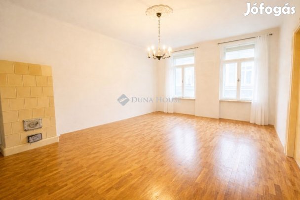 97 nm-es lakás eladó Budapest 8. ker.
