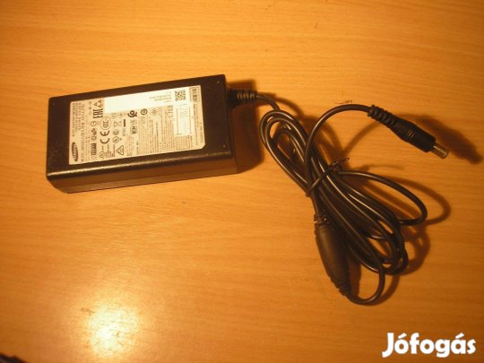 9821 Samsung BN44-00800B 14V 3.22A 45W 6/4/1,5mm tápegység adapter LCD