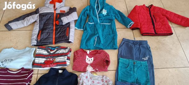 98/104-es télikabátos kisfiú ruhacsomag eladó!