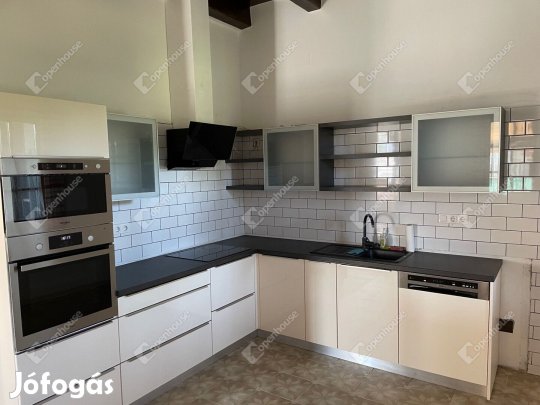 98 nm-es ház eladó Zalaszentiván