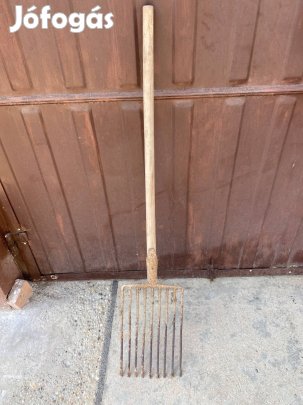 9 ágú vasvilla eladó