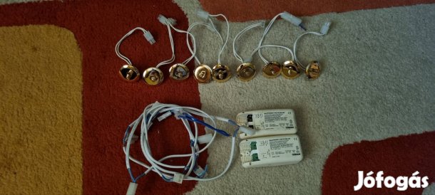 9 db arany színű süllyesztett lámpatest 