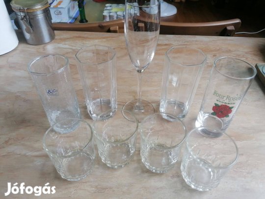 9 db régi üveg pohár eladó! 9 db pohár