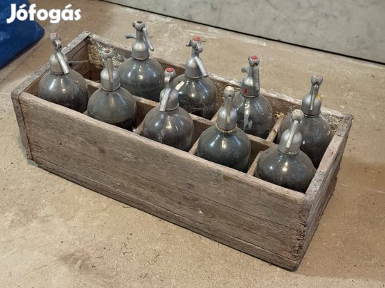9 db szódásszifon régi, faládában