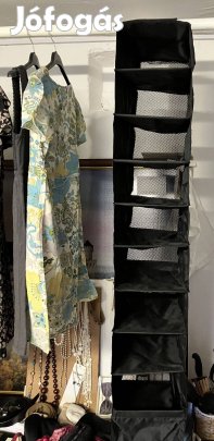 9 rekeszes IKEA tároló. Hátul szellőzőrácsos