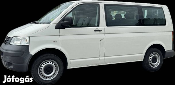 9 személyes kisbuszok bérelhetőek Nyíregyházán