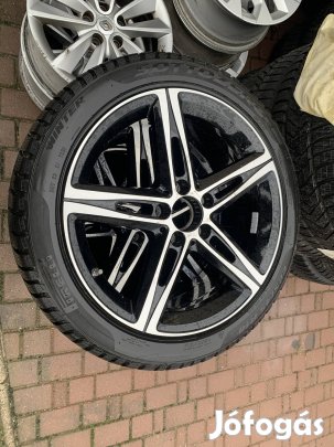 A1774010700 Mercedes w177 a c cla gyári alufelni 18" garnitúra gumival