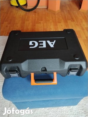 AEG BSB18C2BL-LI-402C Vadonatúj Szerszámkoffer