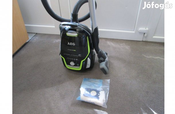 AEG Ultraone öko porszívó