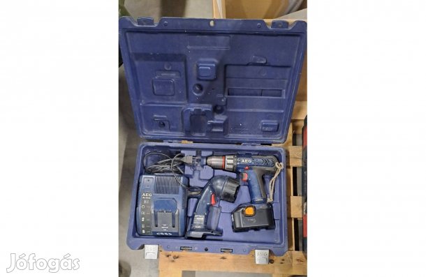 AEG akkus fúrós szett lámpával,akksival