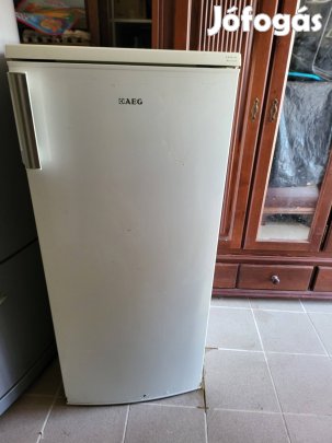 AEG hűtőszekrény 