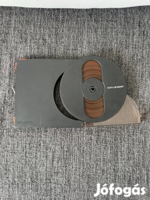 AGFA magnószalag 18 cm gyári műanyag tokban