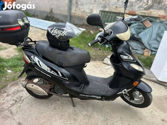 AGM Motors robogó,Robogó 50 köbcentis