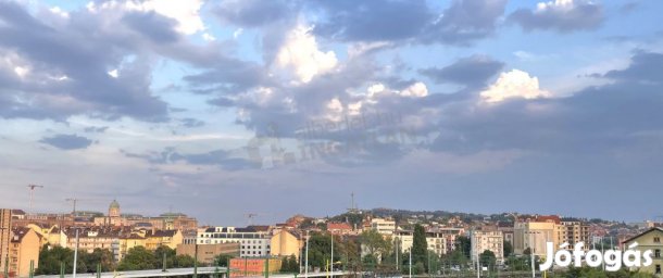 ALKOTÁS UTCÁBAN, PANORÁMÁS, 2 SZOBA+HALLOS LAKÁS KIADÓ!