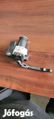 ÁLLÍTO MOTOR A6511500094 eladó