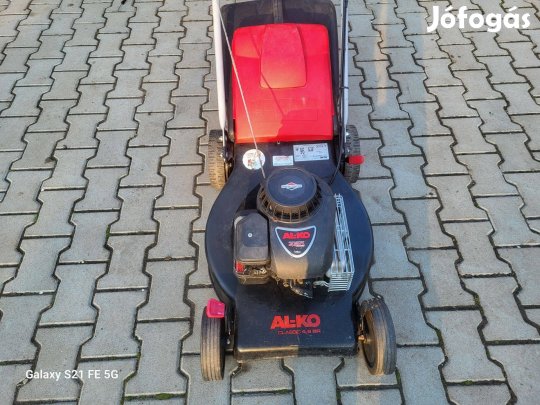 AL-KO: Briggs motoros - önjáró + gyűjtős fűnyíró