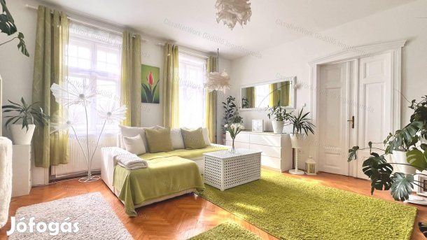 ANTAL-HEGY ÖLELÉSÉBEN TÜNDÉRI LAKÁS