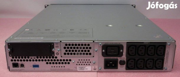 APC Smart-UPS 2200VA - Szünetmentes tápegység