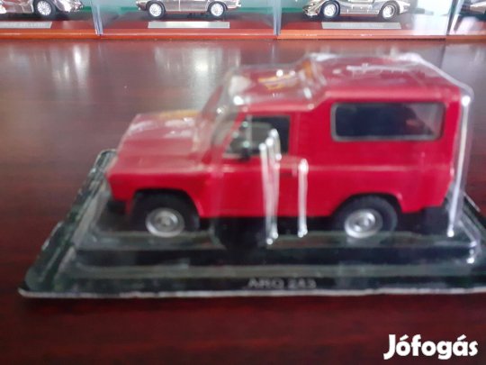 ARO 243 kisauto modell 1/43 Eladó