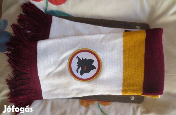 AS Roma szurkolói kötött sál eladó