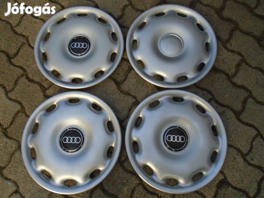 AUDI 15 collos gyári dísztárcsa garnitúra eladó