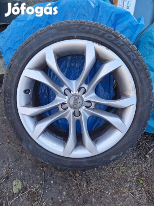 AUDI 18 4DB Gyári Alufeni 245/45 R18 Téligumikkal