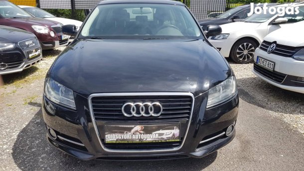 AUDI A3 1.2 TFSI Ambiente Klíma.ESP.Start-Stop....