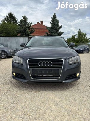 AUDI A3 1.4 TFSI Attraction Rendszáma:AO EQ-526...
