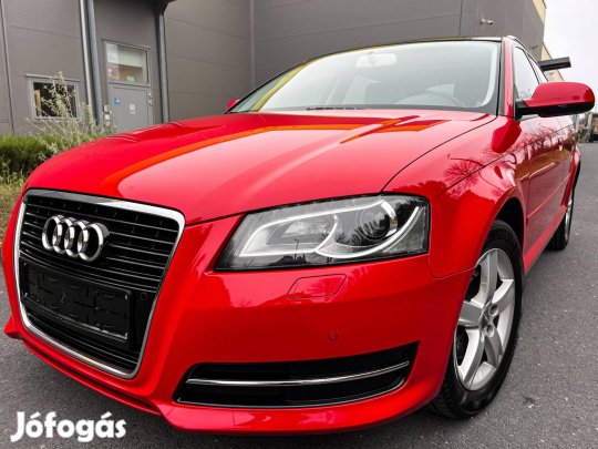 AUDI A3 1.4 TFSI Attraction /Panorámatető/ Xeno...