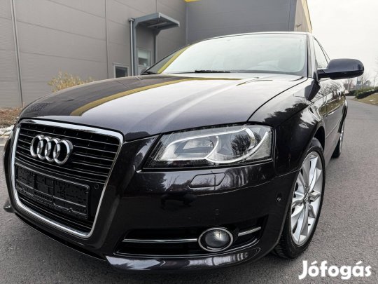 AUDI A3 1.4 TFSI Attraction / Szervizkönyves /...