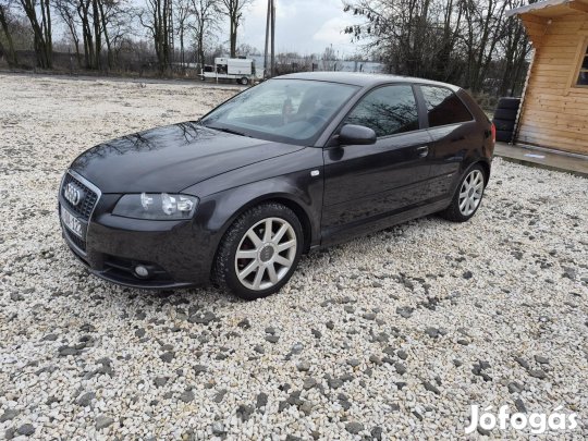 AUDI A3 1.6 Ambiente 3x Sline