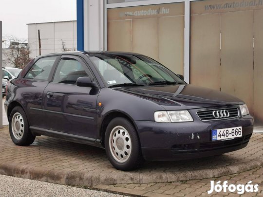 AUDI A3 1.6 Ambiente