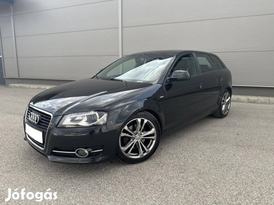 AUDI A3 2.0 TDI Ambition DPF 3x S-Line