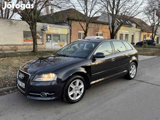 AUDI A3 Sportback 1.6 TDI Attraction Injektorhibás