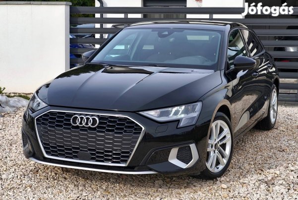 AUDI A3 Sportback 35 TFSI Advanced S-tronic Tör...