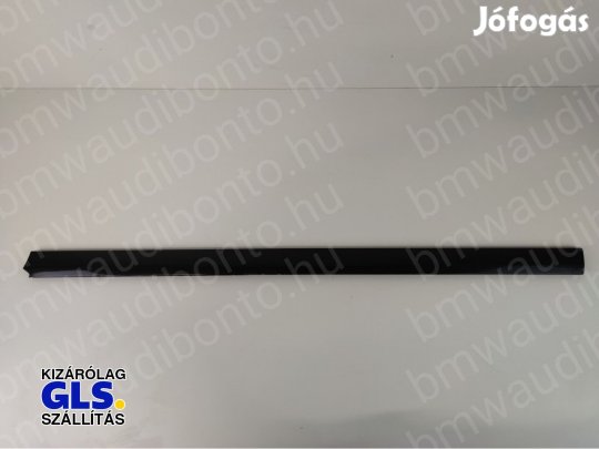 AUDI A3 Sportback (8PA) Jobb első ajtó külső díszléc