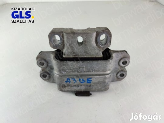 AUDI A3 (8P1) 1.6 TDI CAY Bal motortartó bak (1K0199555)