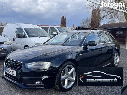 AUDI A4 3.0 S-line Szép állapotú Avant jó felsz...