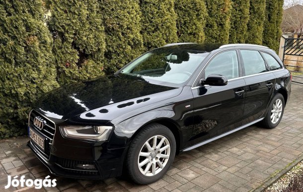 AUDI A4 Avant 1.8 TFSI S-line Navi Xenon Alu Te...