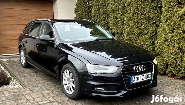 AUDI A4 Avant 1.8 TFSI S-line Navi Xenon Alu Te...