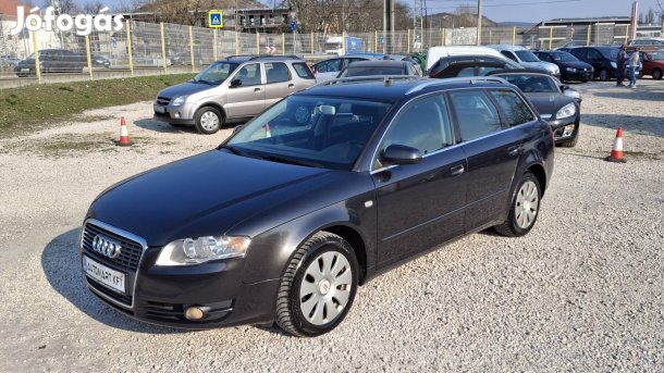 AUDI A4 Avant 1.9 PD TDi Friss vizsga. Szép áll...