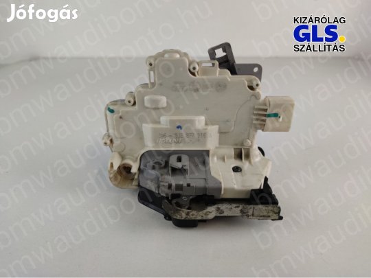 AUDI A4 B8 (8K2) Jobb első ajtó zár (8J2837016A)
