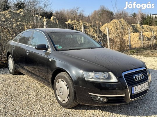 AUDI A6 2.4 V6 Multitronic Szinte új első futóm...