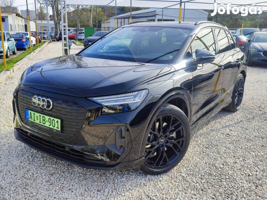 AUDI Q4 e-tron 40 (Automata) S-LINE Sérülésment...